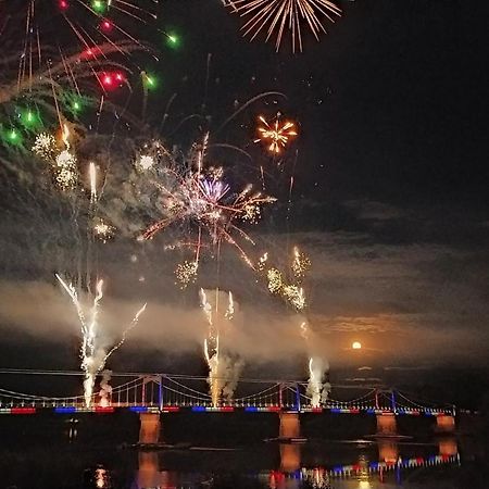 O Bulles De Loire, ชาโตเนิฟ-ซูร์-ลัวร์ ภายนอก รูปภาพ